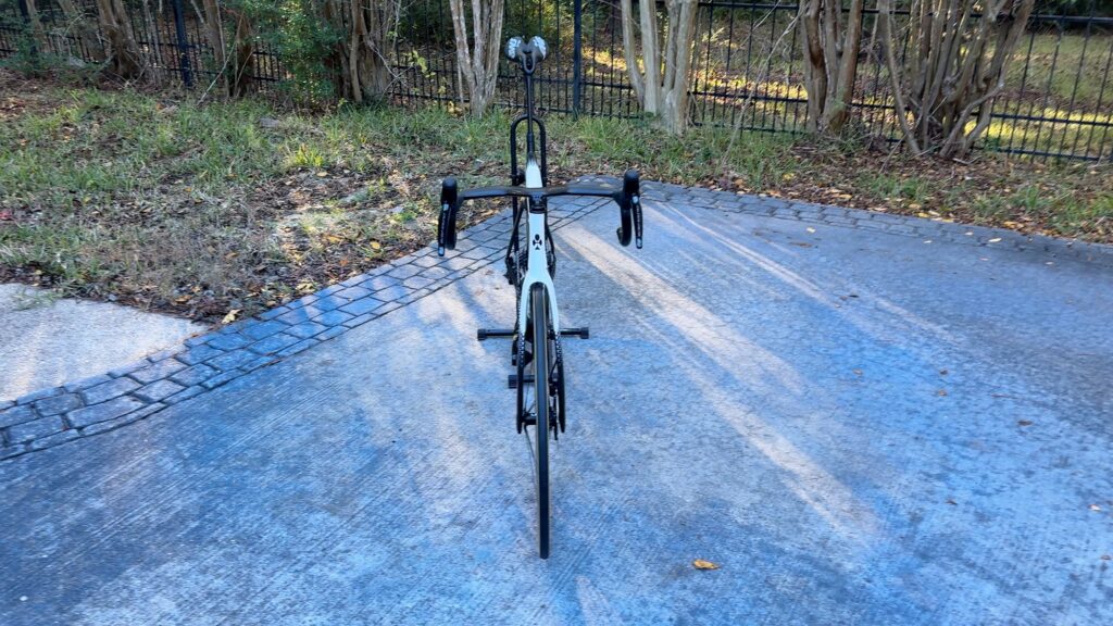 EmiratesY1RSfrontview