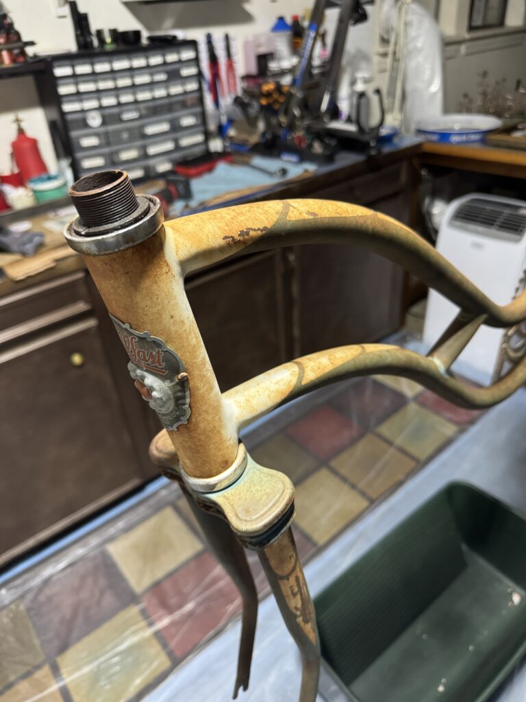 Headtubeleftfrontview